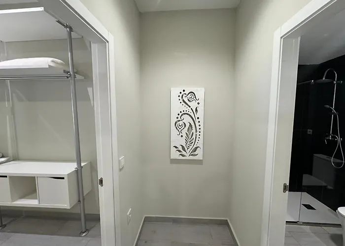 Garden City Loft 2